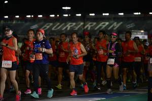 BIB: 382, 294, 25755, 23366, 28166, 
                            <button type="button" onclick="openModal(10864837)" class="btn btn-primary btn-sm float-right btn-popup" data-toggle="modal" data-target=".modal-high-quality">
                        <i class="fas fa-shopping-cart"></i> Add to Cart
                    </button>
                                            <button type="button" onclick="isThisMe(10864837, true)" class="btn btn-success btn-sm float-right btn-popup btn-isme hidden" data-toggle="tooltip" data-placement="bottom" title="นี่คือรูปของคุณใช่ไหม คลิกที่นี่เพื่อเอาเข้าอัลบั้ม">
                        <i class="fas fa-plus"></i> Add to album
                    </button>
                    <button type="button" onclick="isThisMe(10864837, false)" class="btn btn-warning btn-sm float-right btn-popup btn-isnotme hidden">
                        <i class="fas fa-ban"></i> Remove from album
                    </button>